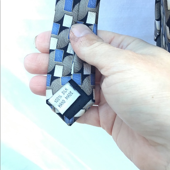 Handmade Harken - 100% Silk Tie - 60” Long - Picture 5 of 5